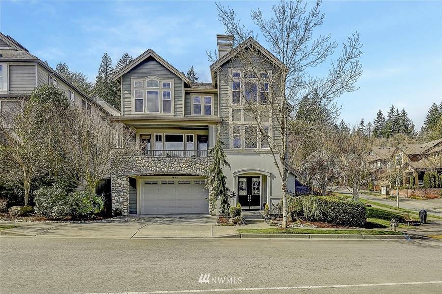 871 Lingering Pine DR NW, Issaquah, WA 98027