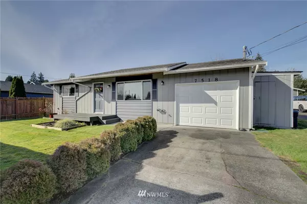 7518 Highland DR, Everett, WA 98203