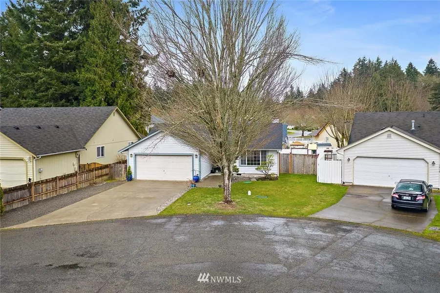 1524 Entrada CT NE, Olympia, WA 98506