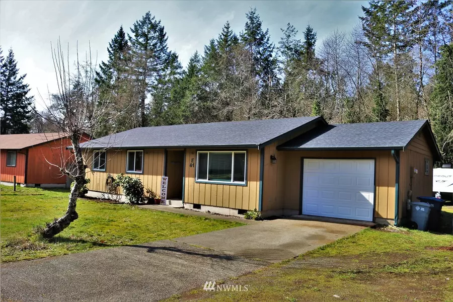 41 E Larch PL, Shelton, WA 98584