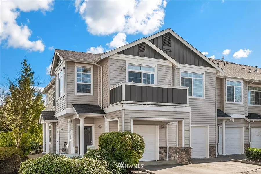 1855 Trossachs BLVD SE #605, Sammamish, WA 98075