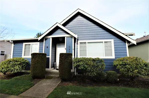 6606 Steamer DR SE, Lacey, WA 98513