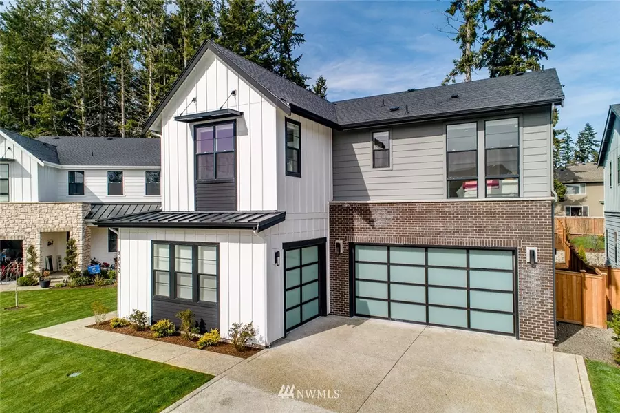 8762 NE Winslow Grove CT, Bainbridge Island, WA 98110