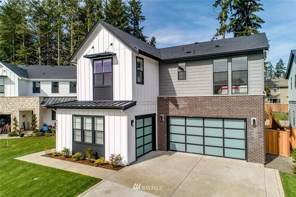Bainbridge Island, WA 98110,8762 NE Winslow Grove CT