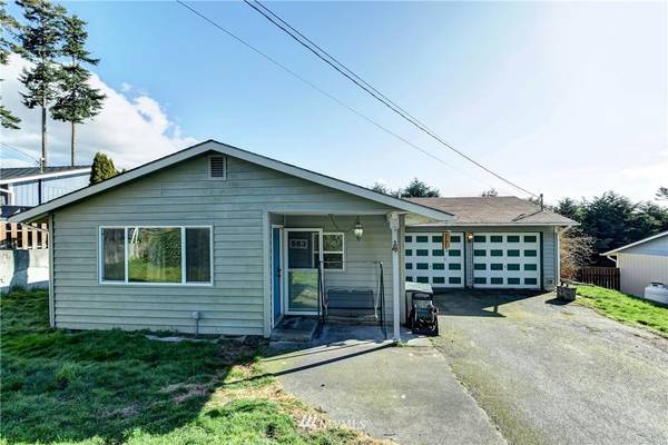 583 Salal ST, Oak Harbor, WA 98277