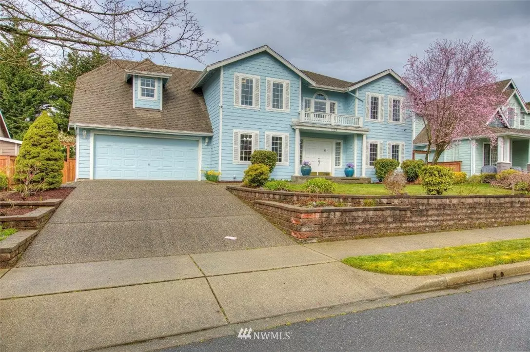 Tacoma, WA 98422,1808 Mariner CIR NE