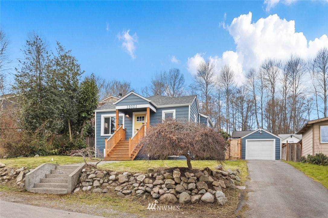 13021 33rd AVE S, Tukwila, WA 98168