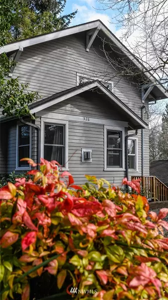 526 18th AVE SE, Olympia, WA 98501