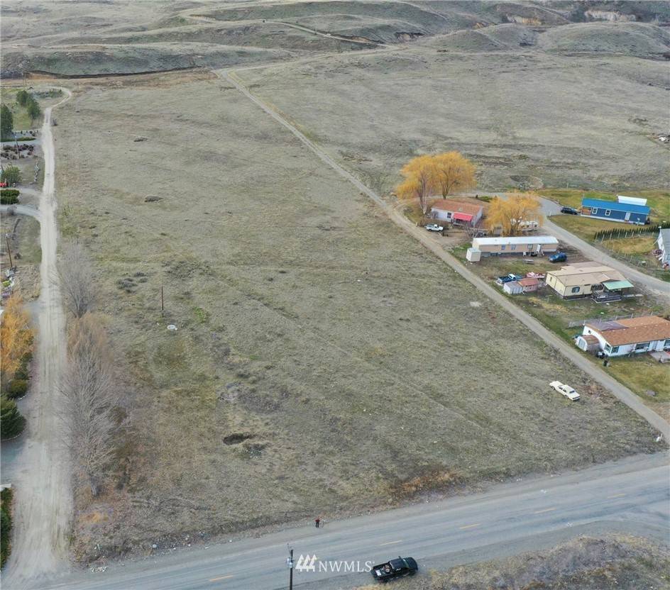 2 Grey Goose RD, Omak, WA 98841