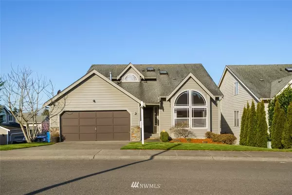 17823 112th AVE SE, Renton, WA 98055