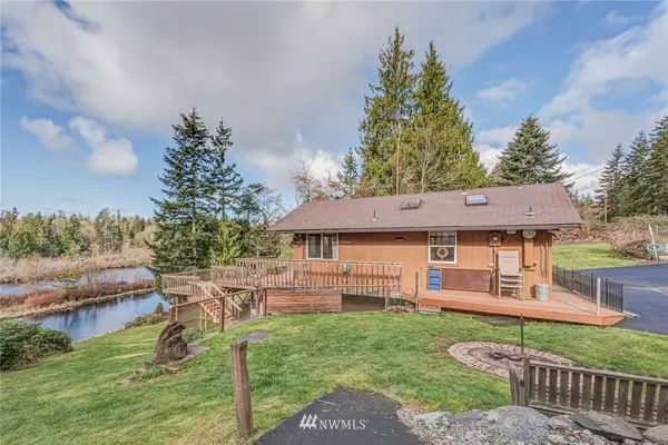 Camano Island, WA 98282,1821 Lake DR