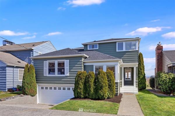 3036 36th AVE SW, Seattle, WA 98126