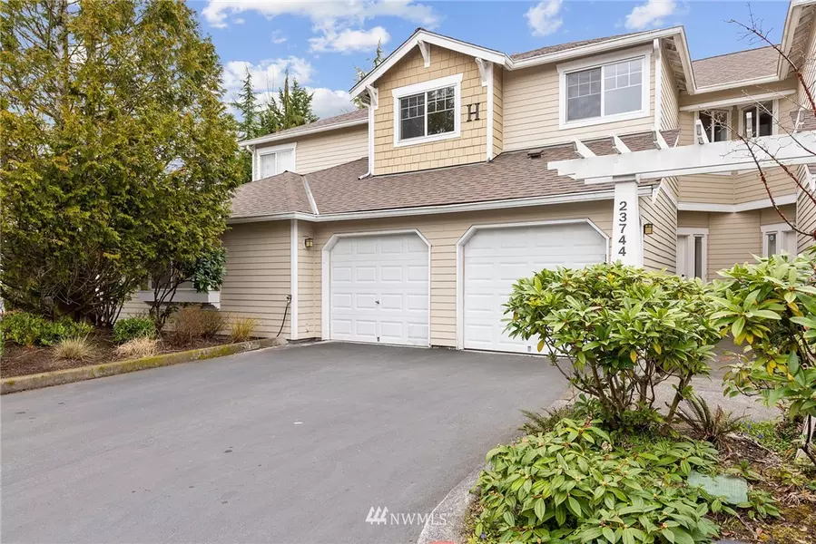 23744 SE 36th LN, Issaquah, WA 98029