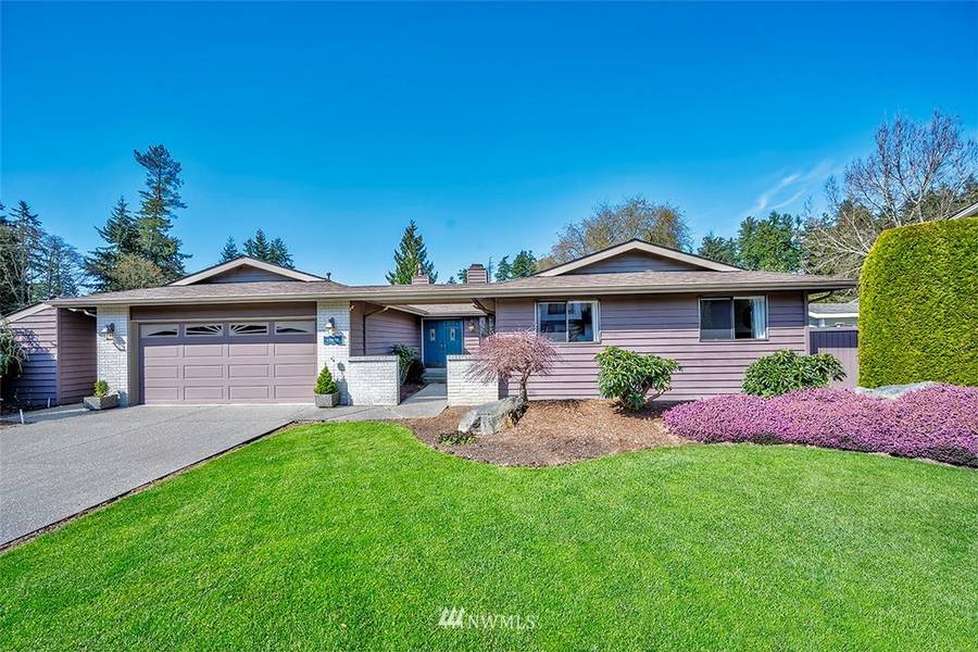 23918 106th PL W, Edmonds, WA 98020