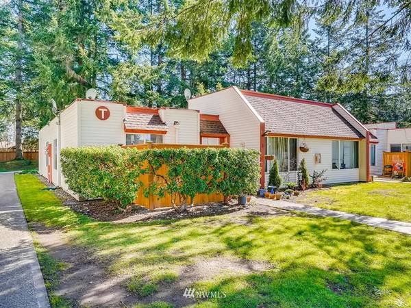 14600 SE 176th St #T6, Renton, WA 98058