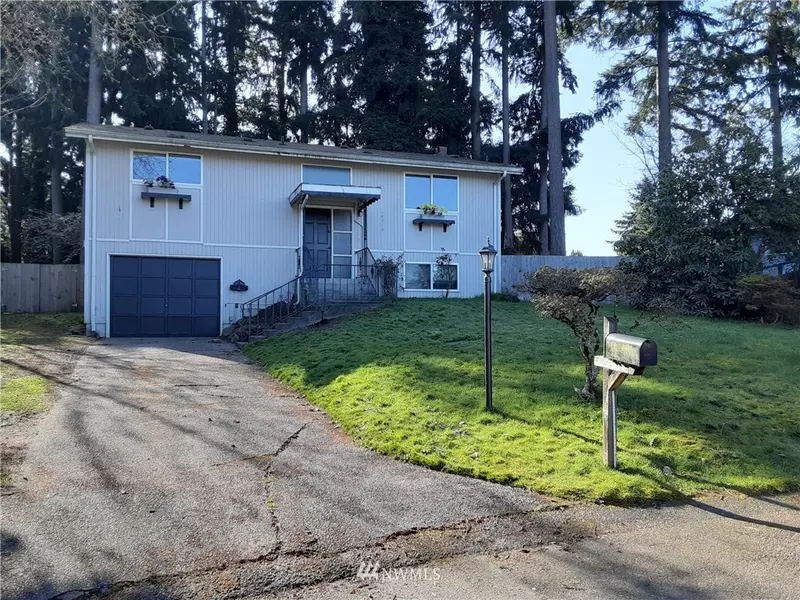 14719 105th AVE E, Puyallup, WA 98374