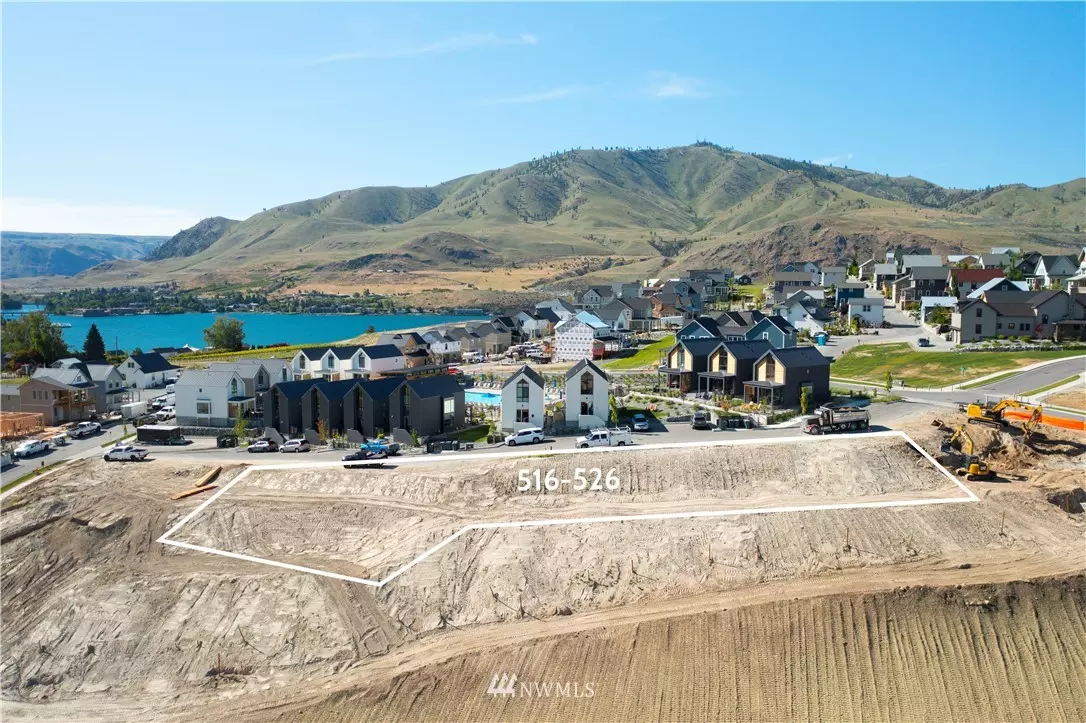 Chelan, WA 98816,1416 Cottage LN