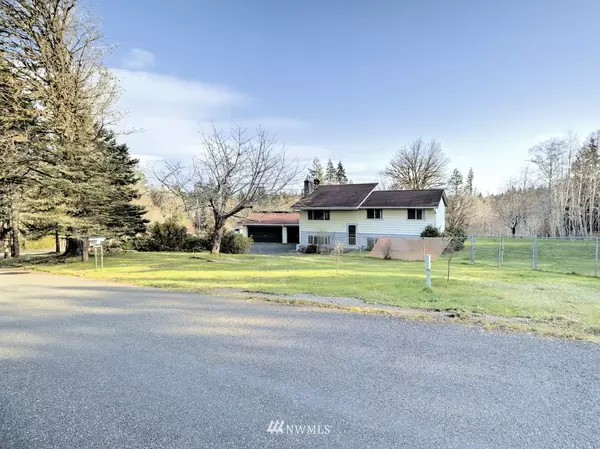 771 E Daniels RD, Shelton, WA 98584