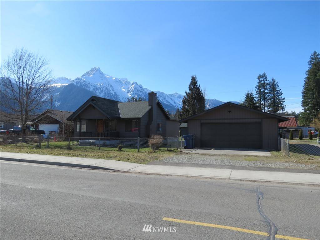 845 Givens AVE, Darrington, WA 98241