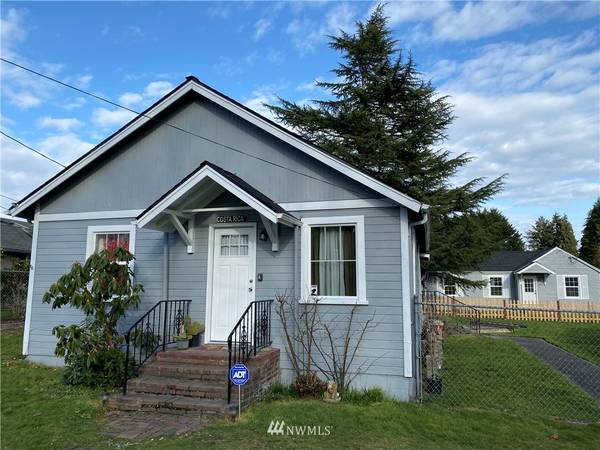 6925 52nd AVE W, University Place, WA 98467