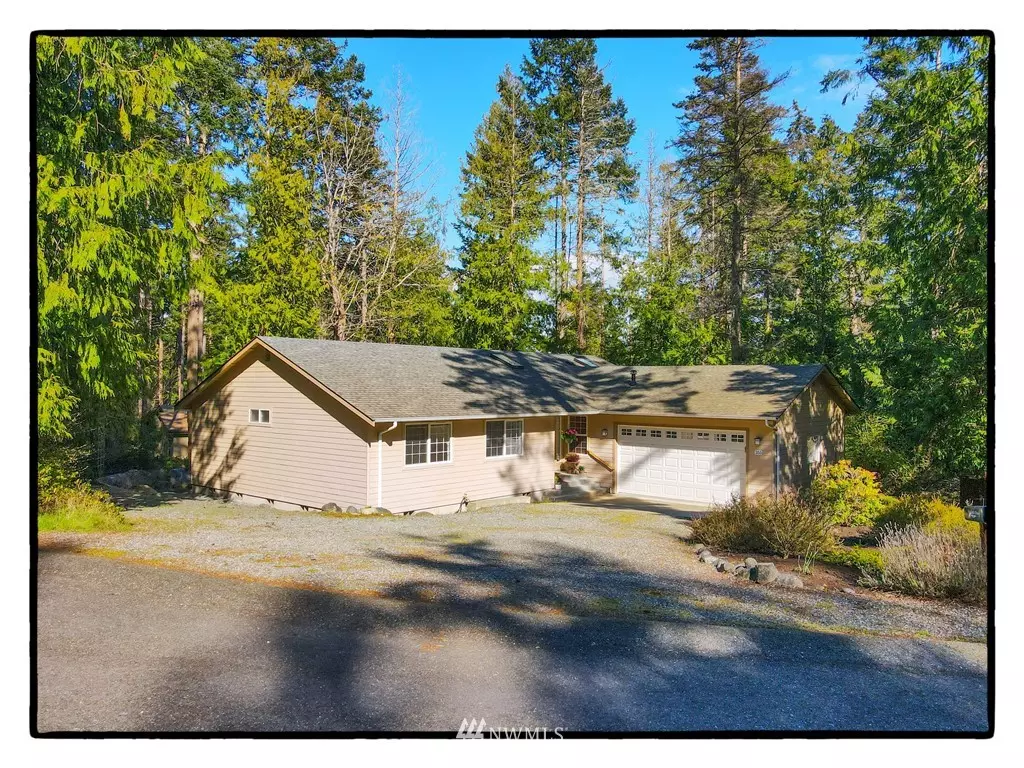 La Conner, WA 98257,355 Stillaguamish PL