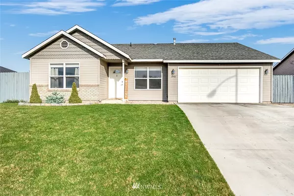 1901 Palo Verde ST, Moses Lake, WA 98837