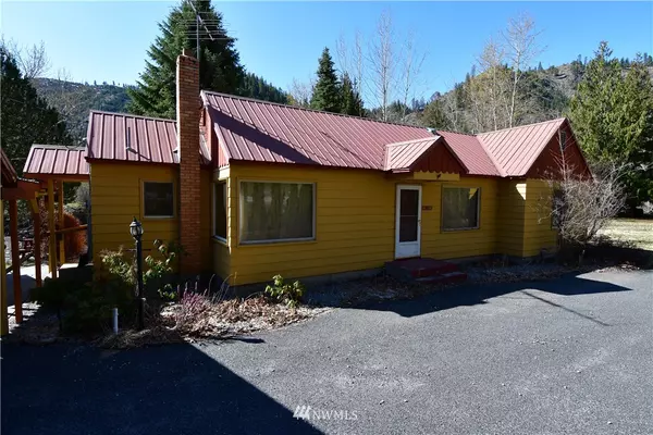 Entiat, WA 98822,8811 Entiat River RD