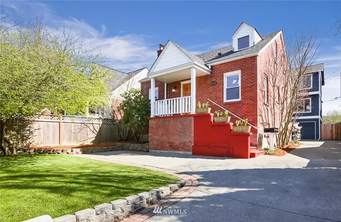 Seattle, WA 98126,6530 34th AVE SW