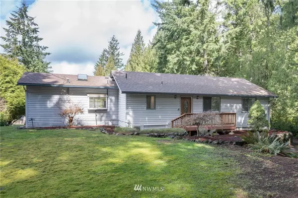 31 E Forest DR, Belfair, WA 98528