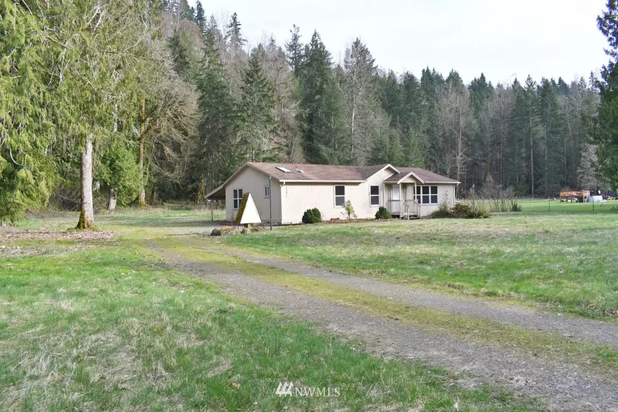 22811 Orville RD E, Orting, WA 98360