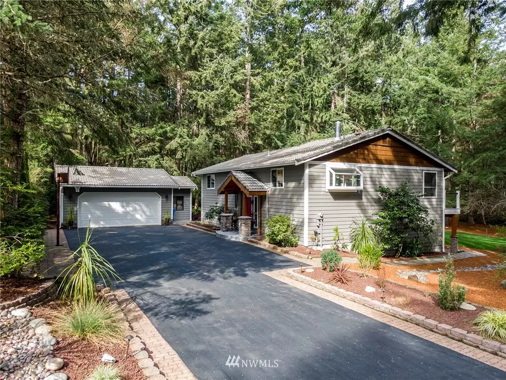Fox Island, WA 98333,1217 Pilchuck DR