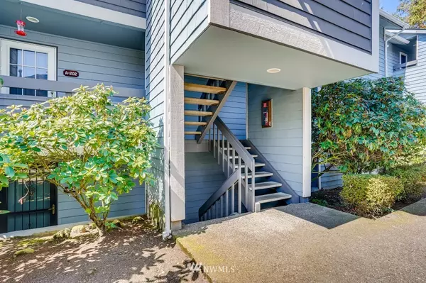 2604 S 226th ST #A102, Des Moines, WA 98198