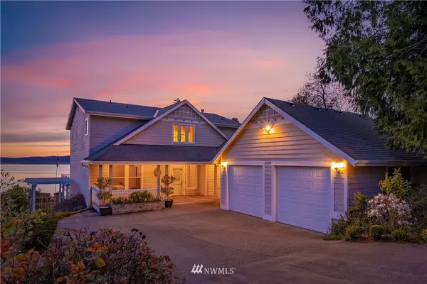 Des Moines, WA 98198,26021 Marine View DR S