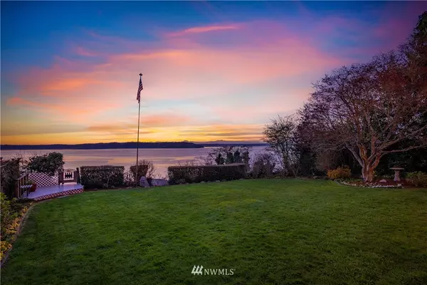 Des Moines, WA 98198,26021 Marine View DR S