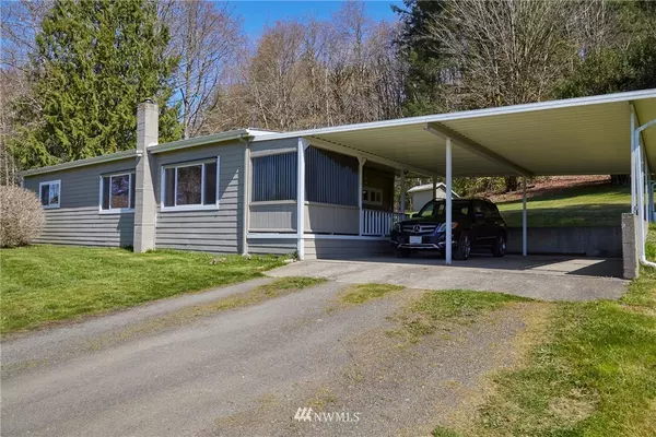 12131 Olalla Valley RD SE, Olalla, WA 98359