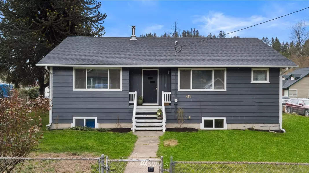 415 Hill ST, Wilkeson, WA 98396