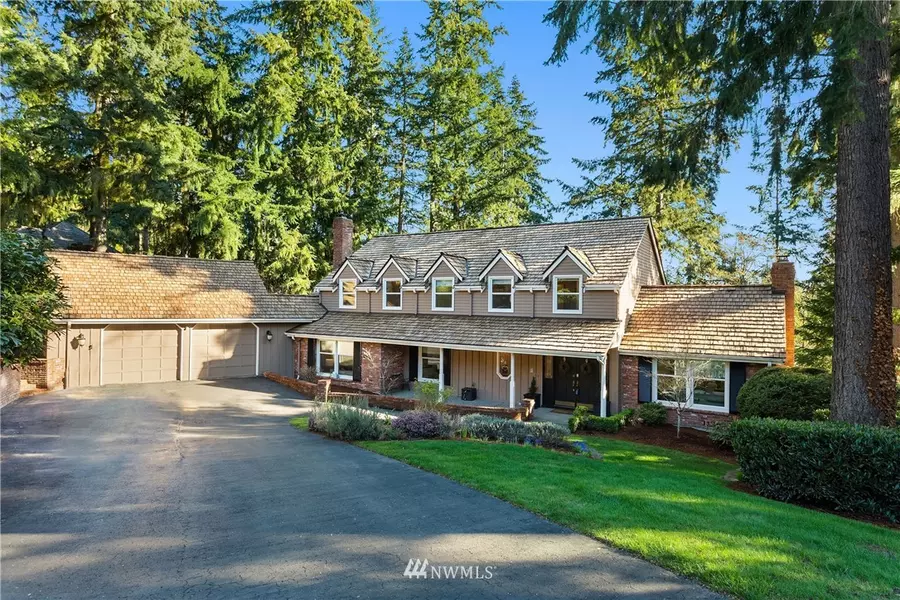 11721 NE 41st ST, Kirkland, WA 98033