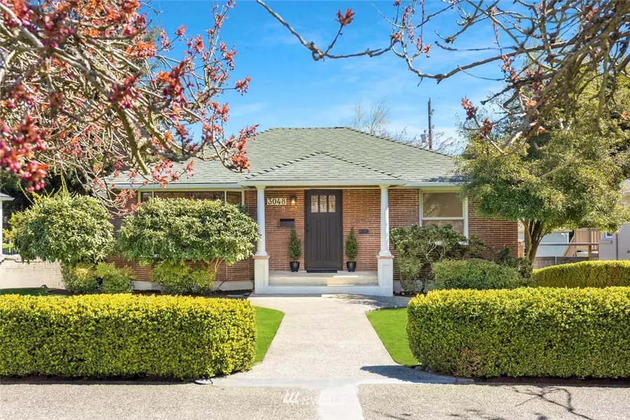 3048 34th AVE W, Seattle, WA 98199