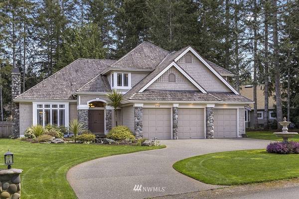 11719 Hunter LN NW, Gig Harbor, WA 98332