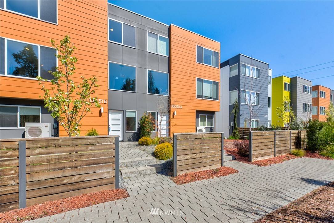 13331 B 1st AVE NE, Seattle, WA 98133
