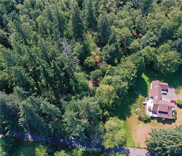 0 Kallgren RD, Bainbridge Island, WA 98110