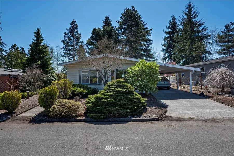 1026 Park CIR, Bothell, WA 98021