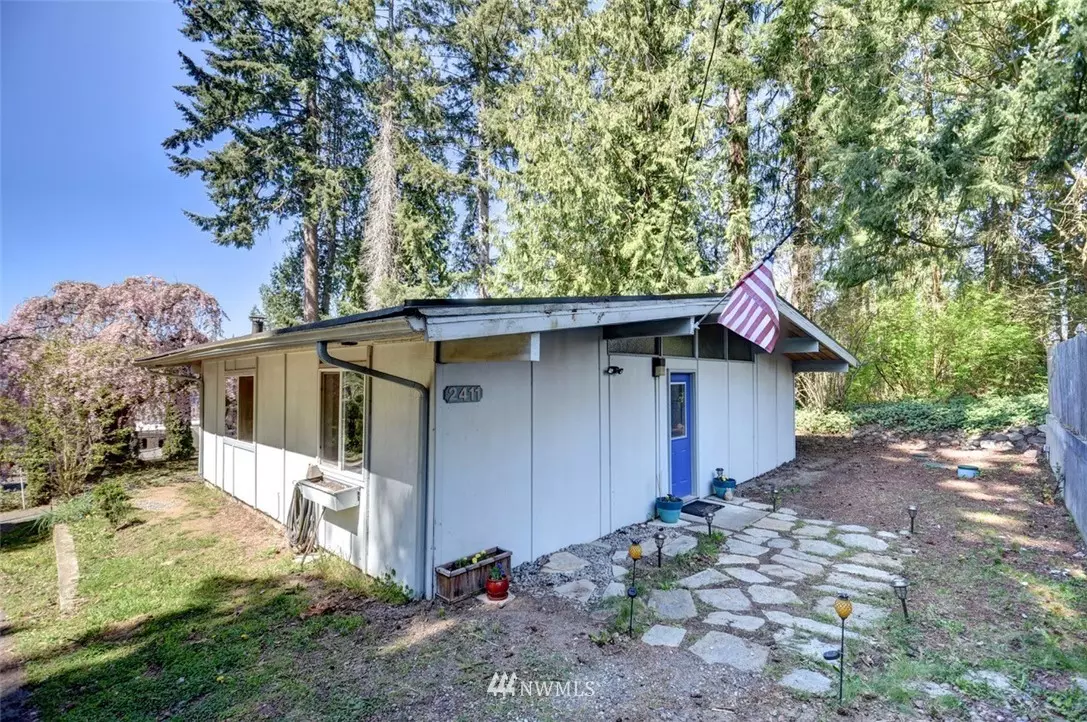 Lacey, WA 98503,2411 Carpenter RD SE