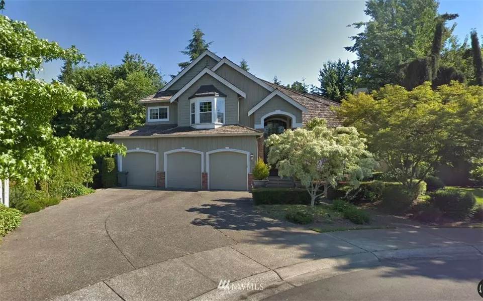 25905 SE 31st PL, Sammamish, WA 98075