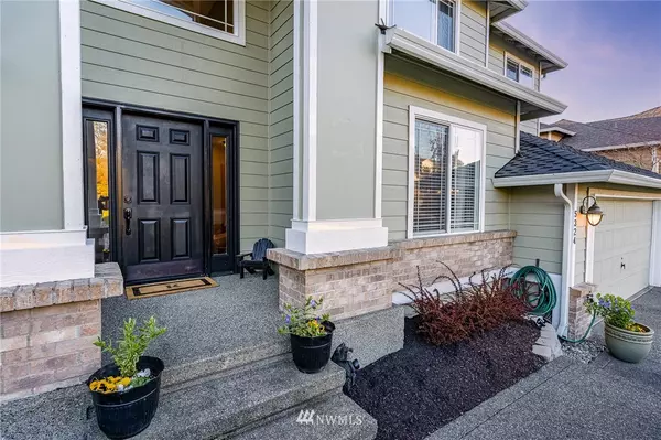 Tacoma, WA 98422,5324 Orca PL NE