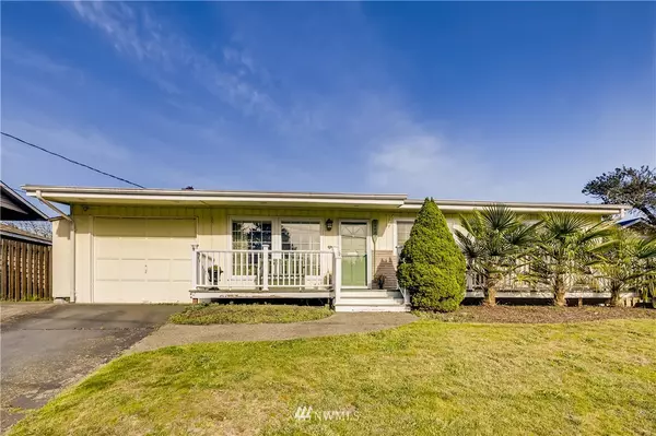 20622 13th AVE S, Seatac, WA 98198