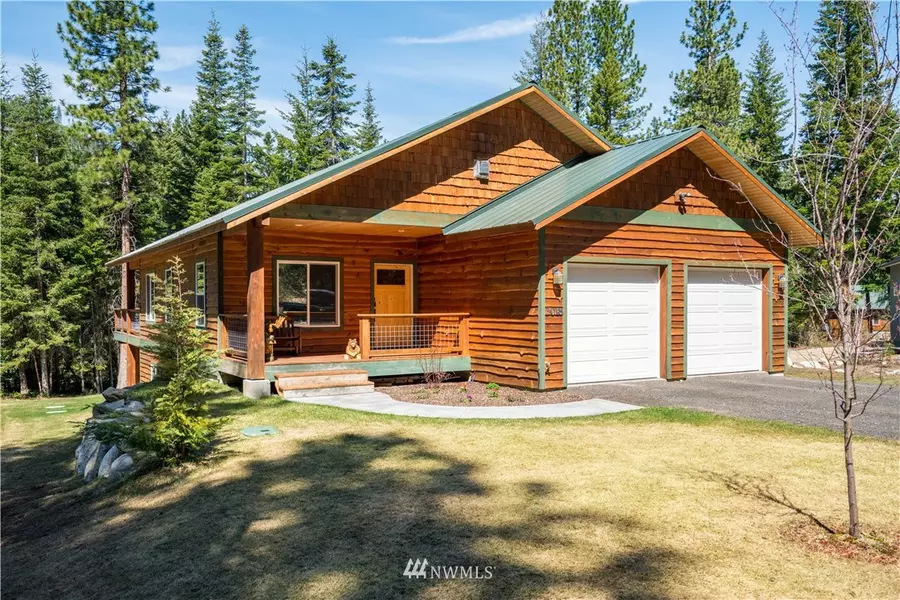 3018 Memory LN, Leavenworth, WA 98826