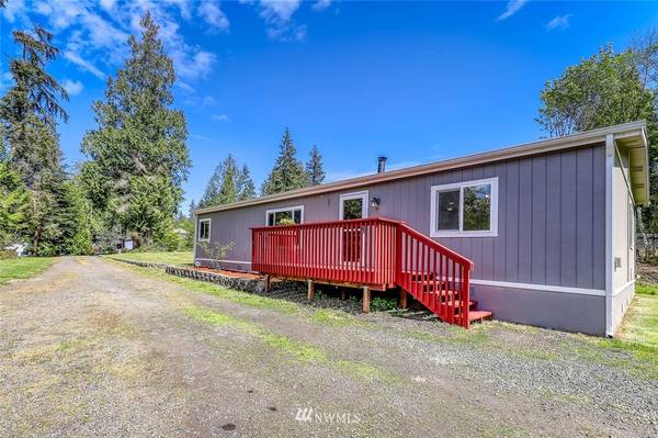 20477 Stephen DR NE, Kingston, WA 98346