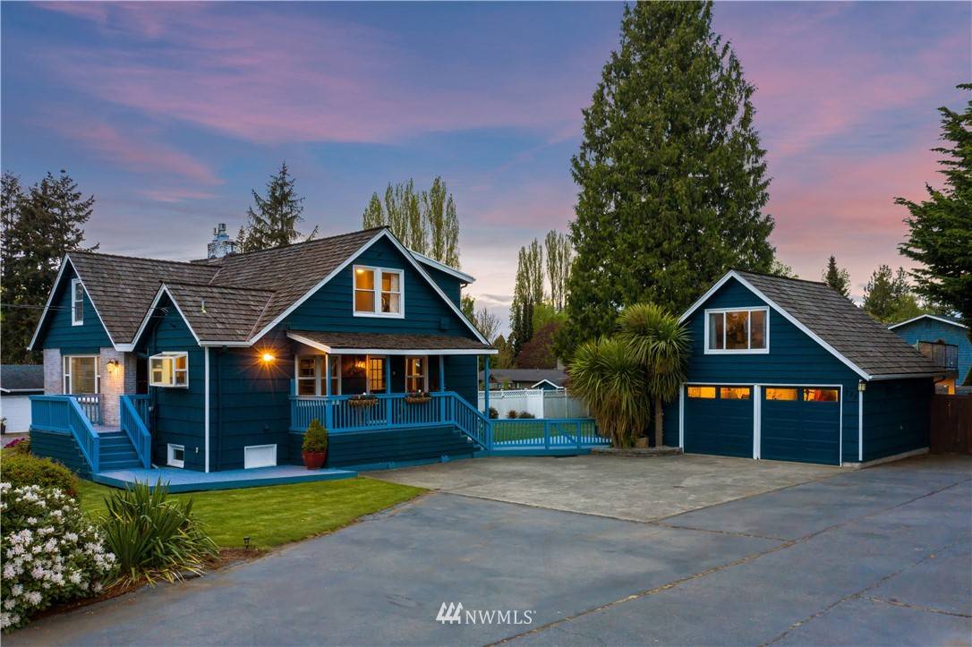 735 Caspers ST, Edmonds, WA 98020