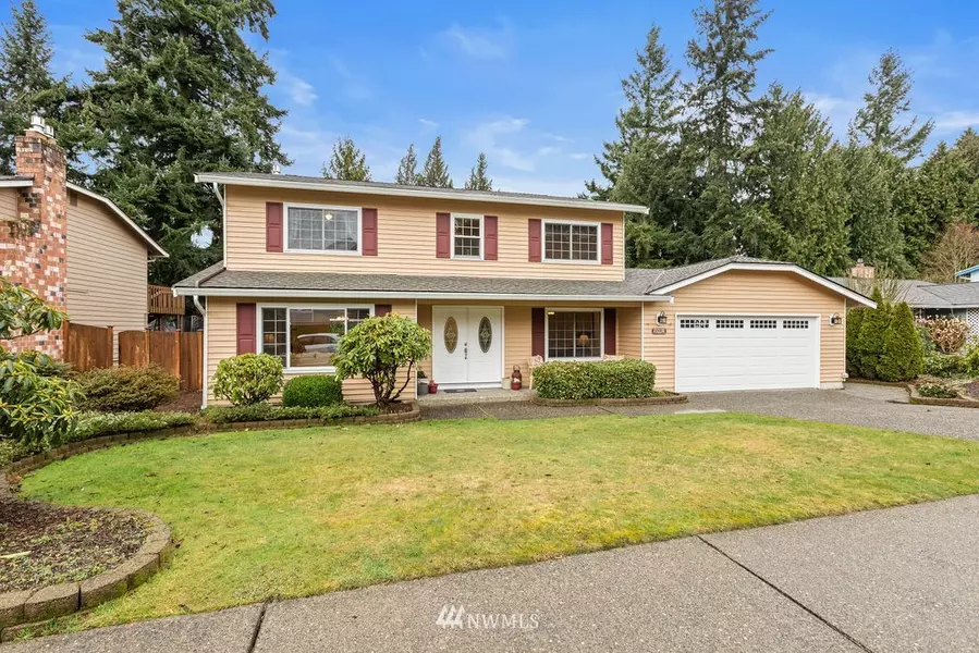 10913 128th PL NE, Kirkland, WA 98033